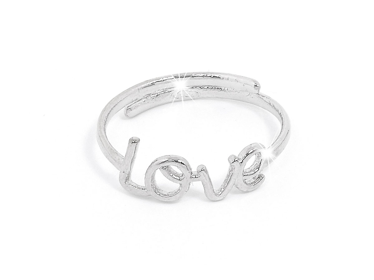 anello con filo di argento con la scritta amore, LOVE